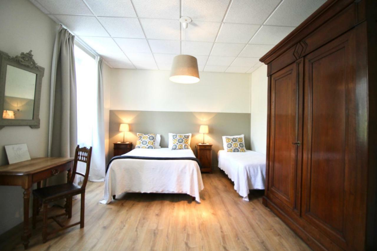 Saint-Désirat Hotel Restaurant La Desirade מראה חיצוני תמונה
